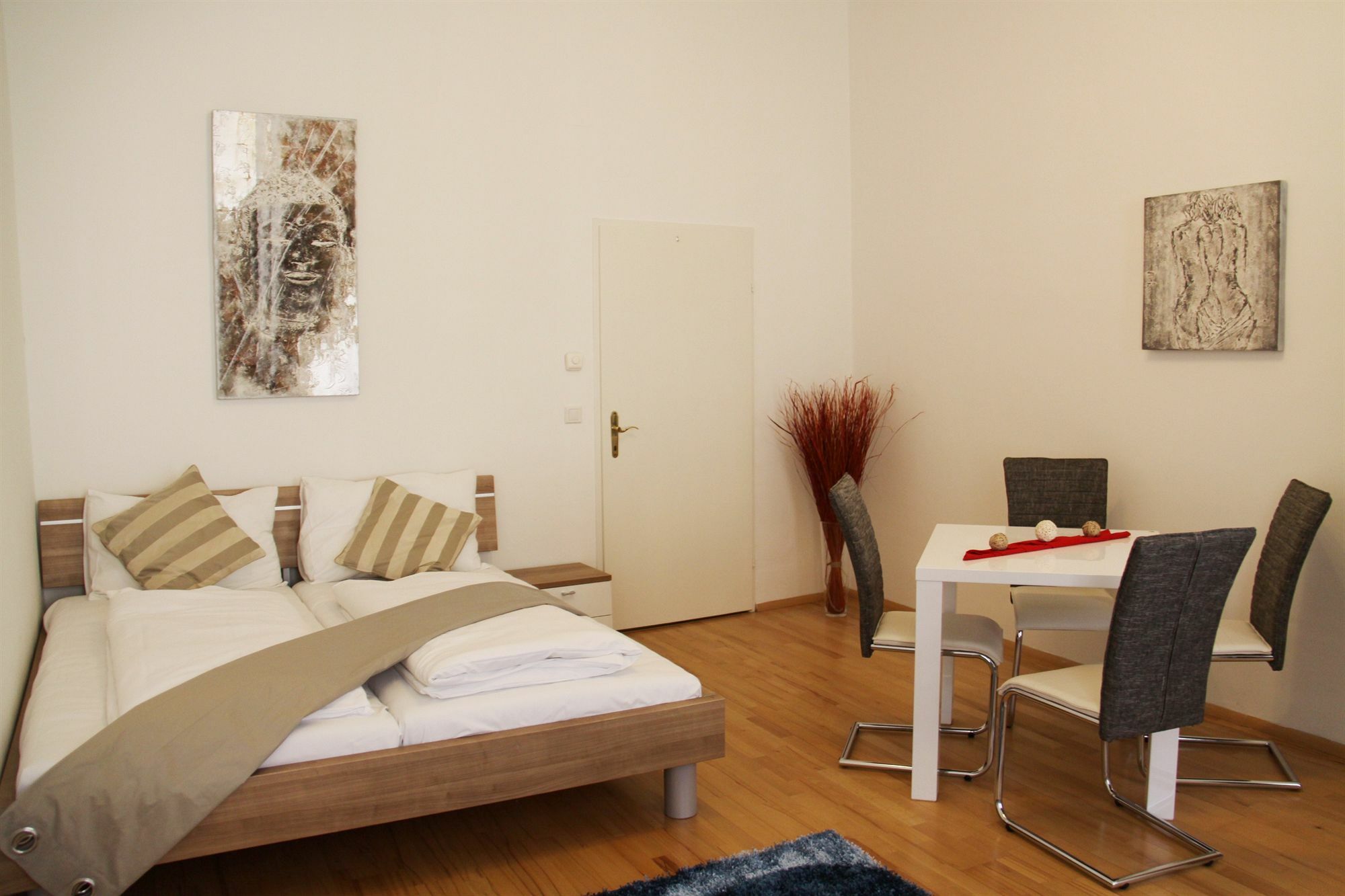 Checkvienna Apartment Khunngasse Viena Exterior foto